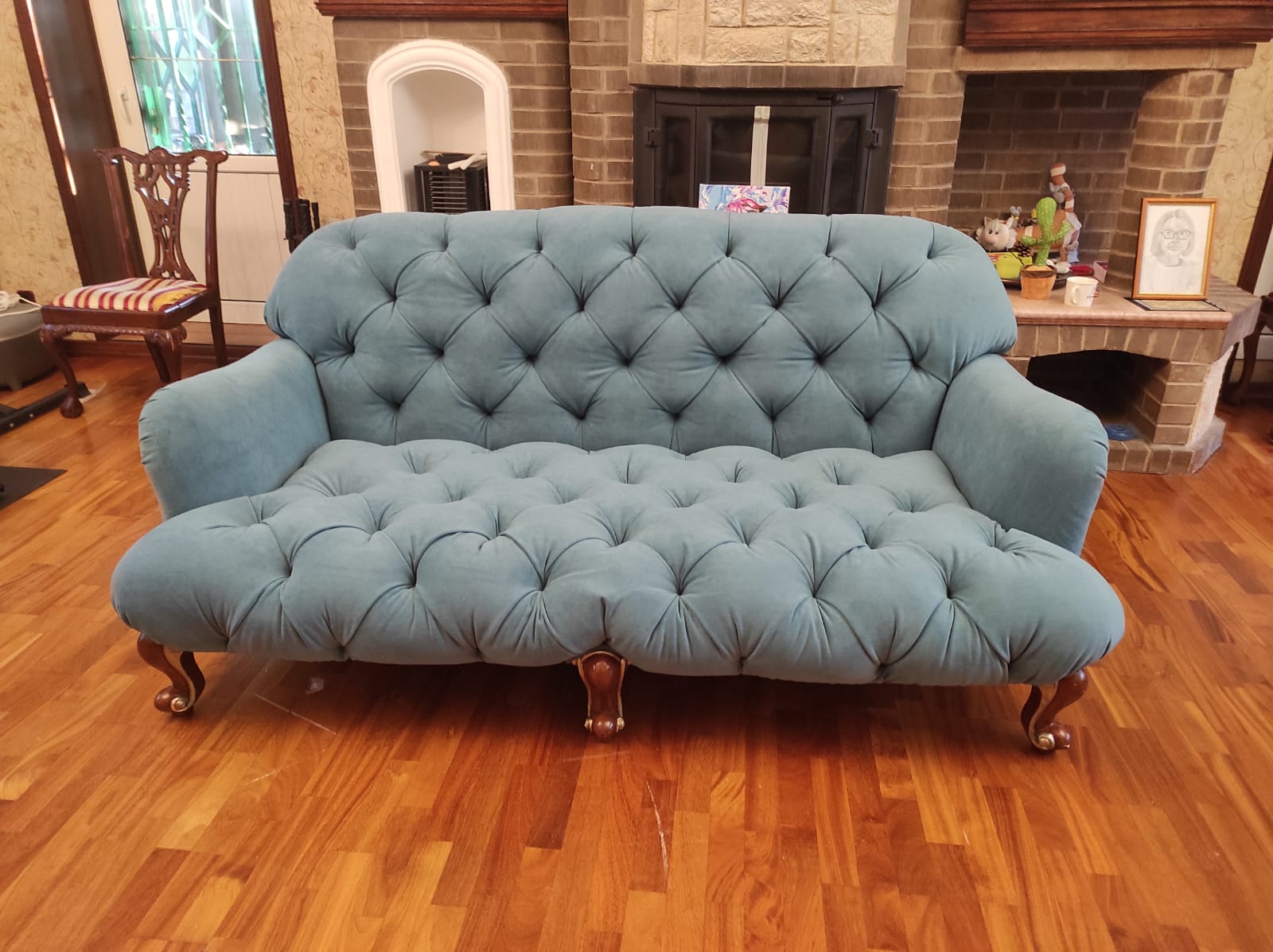 Обивка дивана. Нижнеудинск