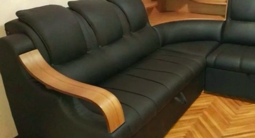 Перетяжка кожаного дивана. Нижнеудинск